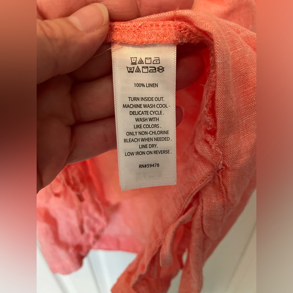 Sigrid Olsen 100% linen popover blouse in a coral/orange-pink color - Picture 4 of 4